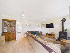 Lounge- click for photo gallery